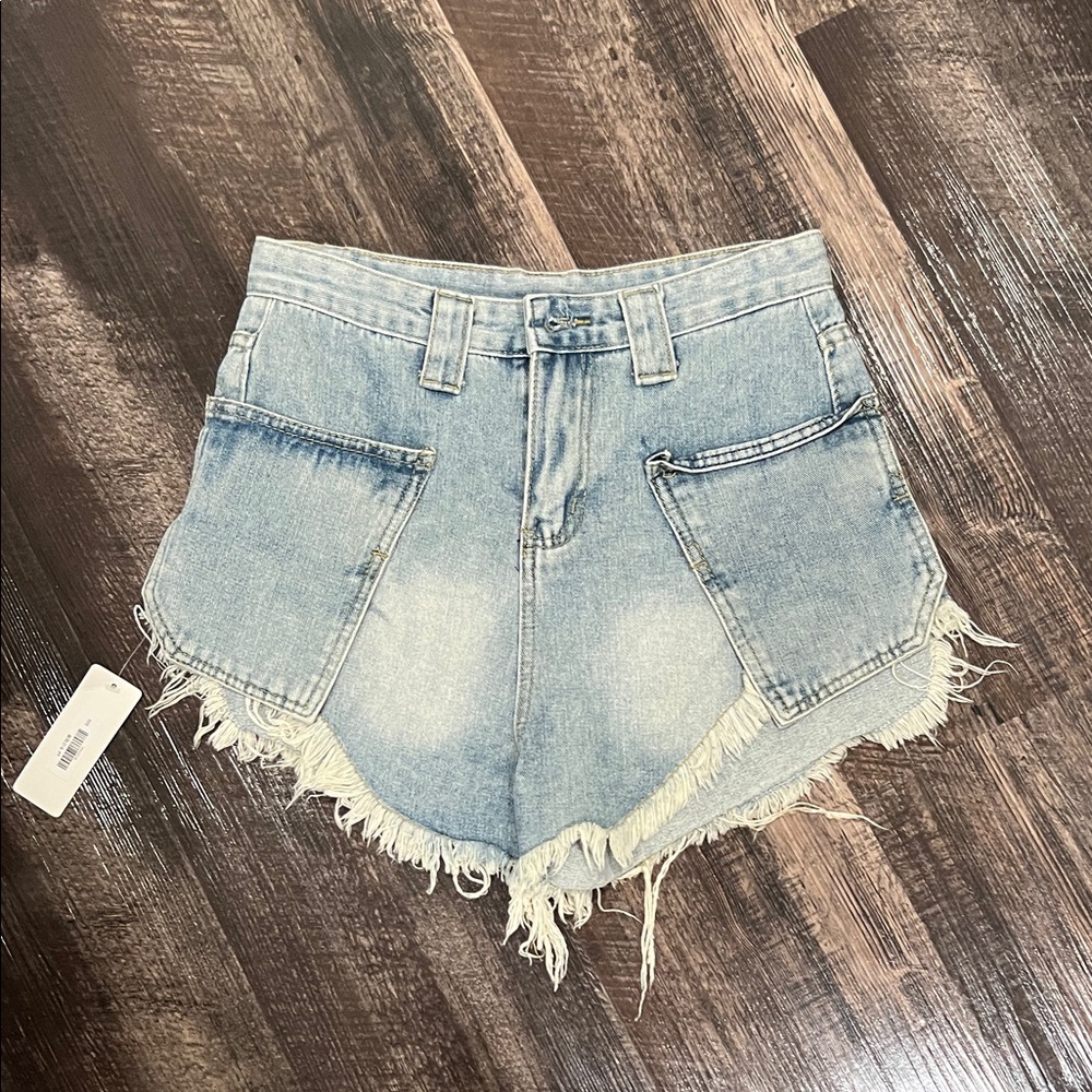 Stylish Denim Frayed Hem Women Shorts